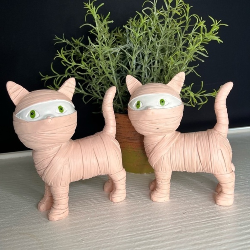 Mummy Cat Statue Duo • Halloween Resin Decor Set • NWT